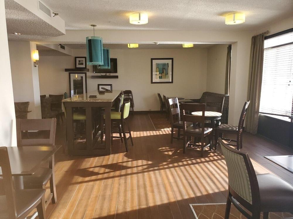 Spark By Hilton Colorado Springs I 25 Central Exteriör bild